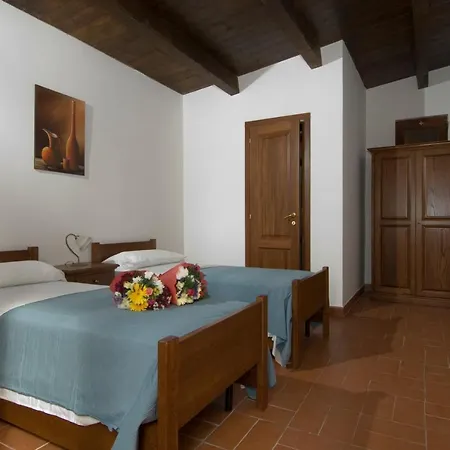 Azienda Agricola Sinisi Farm stay *