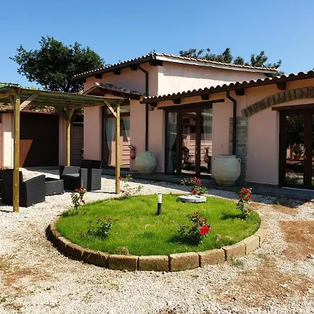 Azienda Agricola Sinisi Farm stay *